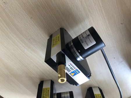 電子尺使用時(shí)常見跳動的原因是什么?